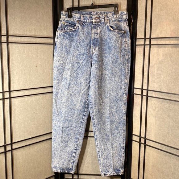 Vintage Chic acid washed jeans size 16 - the OG of mom jeans see measurements - Picture 2 of 11